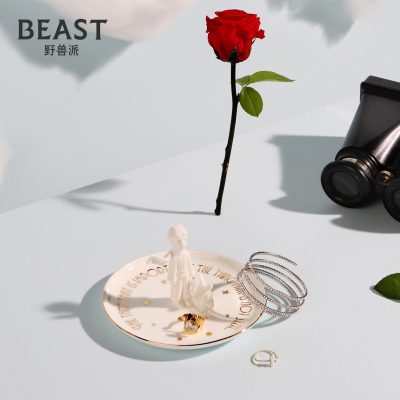 THEBEAST / Brutalist Trang chủ Hoàng tử bé Khay trang sức nhỏ Khay lưu trữ Khay lưu trữ Sinh nhật Quà cưới