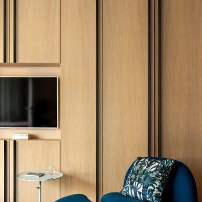 Thông qua tay nắm tùy chỉnh trên cùng Tay nắm toàn bộ thân tủ siêu dài Tay nắm cửa tủ quần áo dài tay nắm tủ cao cấp đơn giản hiện đại