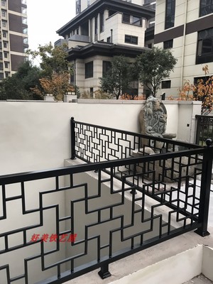 Lưới màu đỏ mới phong cách Trung Quốc ban công retro lan can lan can bằng sắt rèn lan can hành lang lưới gác mái phân vùng cầu thang lan can cầu thang tùy chỉnh