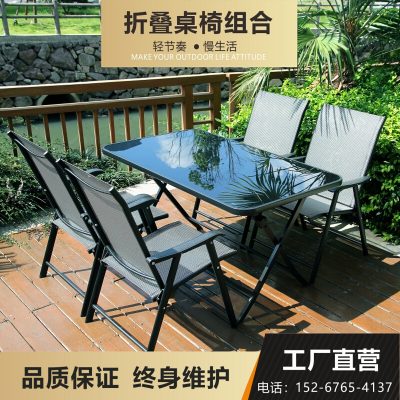 Bàn ghế sân vườn mặt bàn kính nhập khẩu.