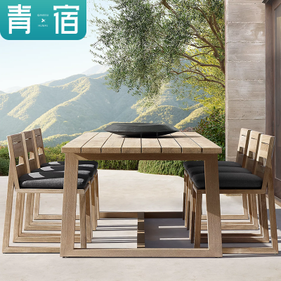 Bàn ghế sân vườn, bằng gỗ nhập khẩu.