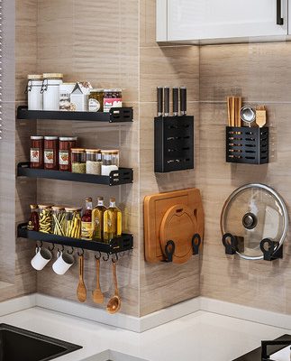 Giá nhà bếp treo tường giá treo dao thớt giá dao thớt giá cung cấp đồ dùng dao cất giữ gia đình Daquan miễn phí đục lỗ