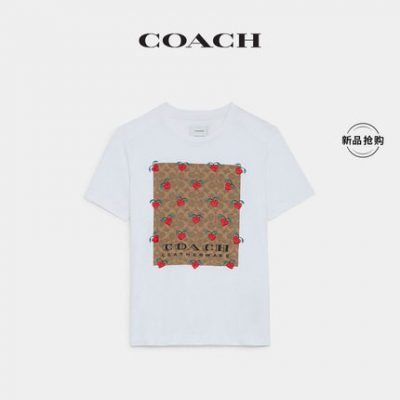COACH / Áo phông dâu tây có logo cổ điển dành cho nữ