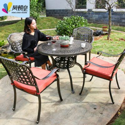 Bộ bàn ghế ngoài trời sân thượng phong cách châu âu nhôm đúc ba gian 5 gian kết hợp sân vườn ngoài trời bàn ghế sắt ban công thư giãn