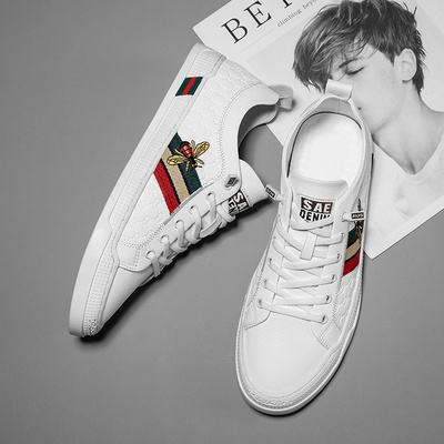 Giày nam 2022 mới mùa hè mỏng phần nhỏ giày trắng nam xu hướng mùa xuân và mùa thu tất cả các trận đấu thời trang lái xe giản dị hợp thời trang