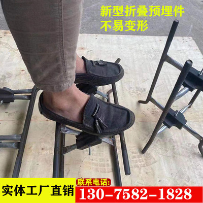 Đèn đường gấp nền móng các bộ phận nhúng cột cao có thể được tùy chỉnh cột đèn năng lượng mặt trời giám sát cột neo vít