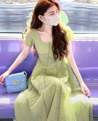 Tay áo phồng màu xanh lá cây váy mùa hè cao cấp quần áo phụ nữ thiết kế ngách Mori tình yêu đầu tiên váy cổ tích Pháp