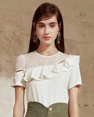 Áo phông đám mây MAXRIENY mùa hè 2021 nữ mới ren hàng đầu phong cách phương Tây thiết kế ngắn tay tất cả các kết hợp màu trắng t