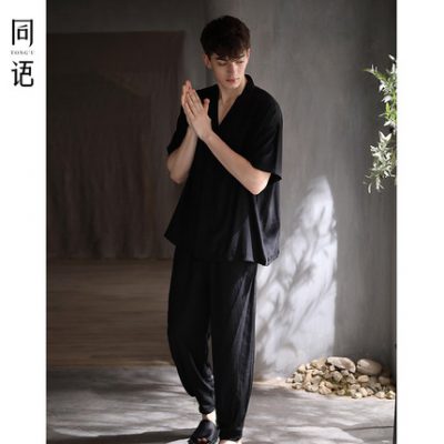 Cùng một ngôn ngữ wabi-sabi màu đen mới bộ đồ ngủ của nam giới mùa hè băng lụa quần ngắn tay ngắn phục vụ tại nhà bộ đồ mùa hè của nam giới