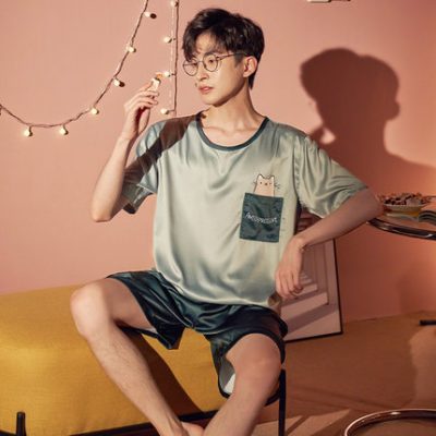 2022 mới thời trang nam bộ đồ ngủ mùa hè mỏng chất lượng cao bộ đồ mặc nhà lụa băng ngắn tay có thể đi ra ngoài