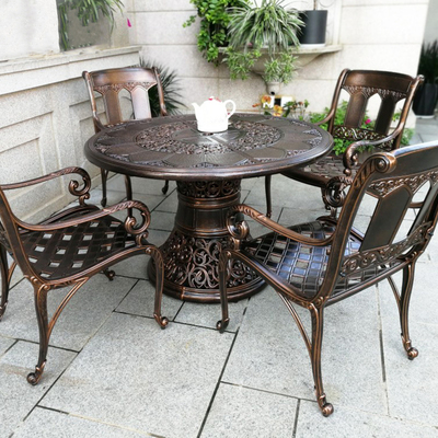 Bàn ghế nhôm đúc ngoài trời biệt thự phong cách Châu Âu sân vườn clubhouse cao cấp bàn ghế ngoài trời giải trí sân thượng bàn ghế kết hợp