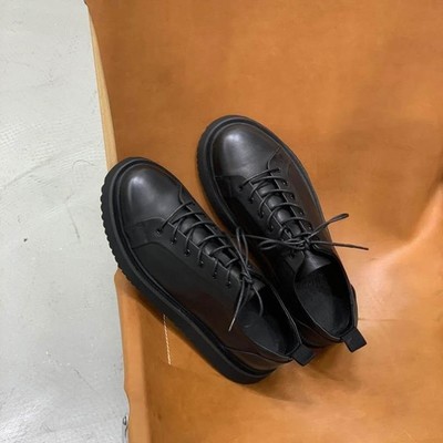 Các mẫu giày thu đông nam 2021 của Hemu dành cho nam giới có chiều cao bằng ren có đệm mút ở giữa ống dày và giày thể thao Martin Qu Tang