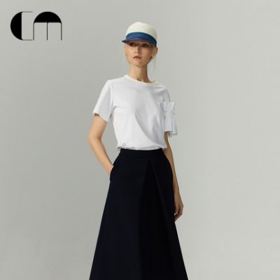 COMME MOI Lu Yan nhà thiết kế mùa xuân và mùa hè ren trang trí bình thường bông đánh thuê phụ nữ áo thun ngắn tay hàng đầu