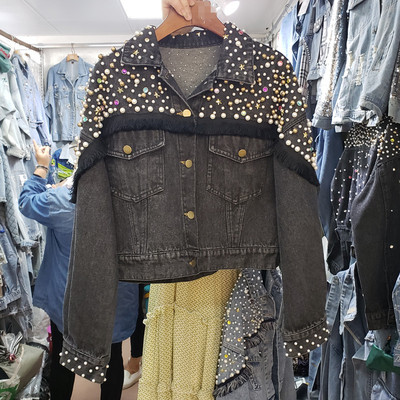 2022 mùa xuân và mùa thu mới của phụ nữ áo khoác denim dài tay đính hạt cườm phong cách ngắn tất cả các trận đấu áo khoác nhỏ cổ điển áo khoác