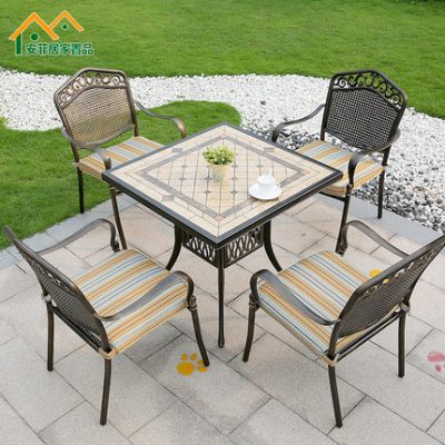 Bàn ghế nhôm đúc ngoài trời sân vườn ngoài trời chống nắng chống nắng bộ ba món bàn ghế thư giãn bàn ghế chân sắt kết hợp