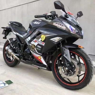 250 mô-tô xi-lanh đôi Little Ninja 400 bốn xi-lanh xe thể thao chân trời hạng nặng đã qua sử dụng giá thấp R3 v6