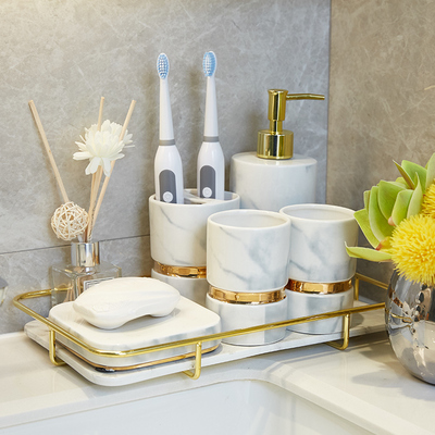 Nhẹ nhàng sang trọng gia dụng nước súc miệng cốc bộ rửa cốc xi lanh phòng tắm phòng tắm cung cấp đồ dùng đánh răng sứ nhà vệ sinh phong cách Châu Âu