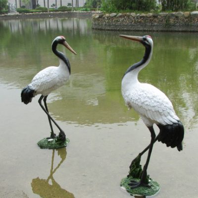 Mô phỏng cần cẩu đồ trang trí động vật hồ bơi ngoài trời cần cẩu đỏ mô hình vườn cảnh quan vườn điêu khắc lớn