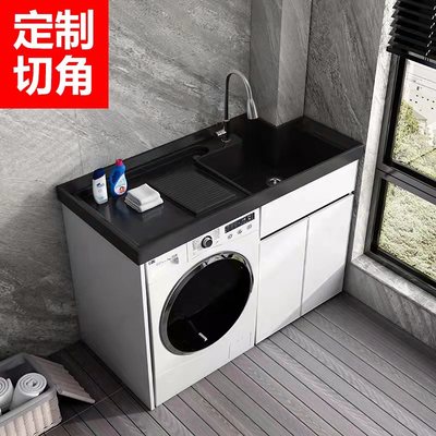 Không gian ban công nhôm kết hợp máy giặt tủ tùy chỉnh với tủ giặt bàn giặt tay chậu rửa tay tích hợp tủ đồng hành