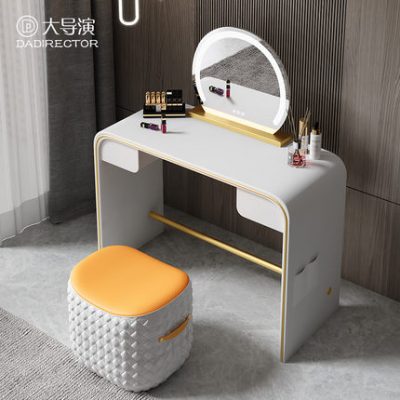 Ý ánh sáng sang trọng bàn trang điểm phòng ngủ bàn trang điểm bàn trang điểm hiện đại tối giản lưới màu đỏ nội thất phong cách mới