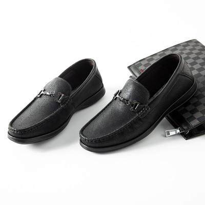 Haie tủ quần áo nam cá tính họa tiết tối màu giày da đen mùa xuân phong cách mới giày đạp đậu giày thường giày trượt