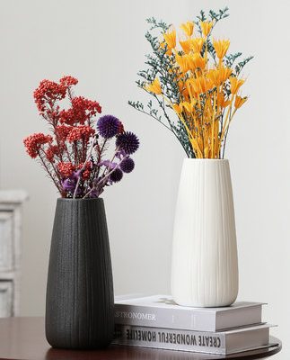 Bình gốm hiện đại tối giản màu đen và trắng bình hoa tươi khô nhỏ cắm hoa phòng khách cắm hoa trang trí sáng tạo trang trí nhà