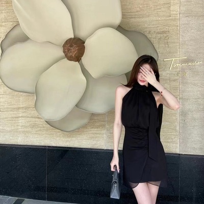 Wuuus [Floating Like a Dream vs Sister Version Pure Black] Váy hai dây nhẹ nhàng của Pháp với váy ngắn cổ tích