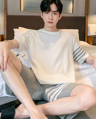 2022 mới đồ ngủ nam mùa hè ngắn tay phương thức mỏng mùa hè thanh niên đơn giản phù hợp với đồ mặc nhà