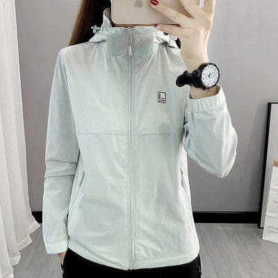 Tất cả thời tiết mùa thu và mùa đông của phụ nữ áo khoác thể thao lông cừu có mũ trùm đầu áo khoác lỏng chống gió ấm chạy áo gió bình thường