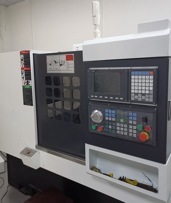 Máy tiện CNC nhỏ CK6146 Máy tiện CNC nằm ngang sắp xếp nhà máy sản xuất máy Bán hàng trực tiếp Máy công cụ CNC ray nghiêng CNC