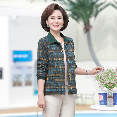 2022 mới cho người trung niên và người già quần áo mùa xuân tất cả phù hợp với áo khoác kẻ sọc thời trang mẹ quần áo mùa xuân và mùa thu Áo khoác nữ cardigan phong cách phương Tây