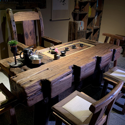 Thuyền cũ bàn trà và ghế kết hợp gỗ rắn bàn trà kung fu ngoài trời nguyên bản sinh thái bàn trà nghệ thuật cũ máng nước chảy bàn trà