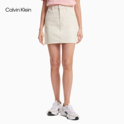CK Jeans nữ thời trang giản dị LOGO nhãn da giặt túi đeo hông váy denim J215434