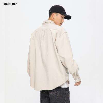 Macheda mùa xuân nam giới thêu chữ áo sơ mi đơn màu giản dị dài tay cặp đôi Nhật Bản áo sơ mi rộng rãi thủy triều