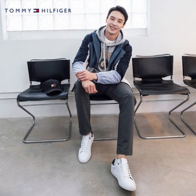 Tommy [Kim Soo Hyun's same style] 22 đôi giày nam màu trắng có mã màu mới vào đầu mùa xuân FM0FM03913