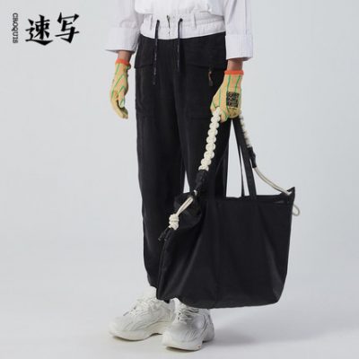 Phác thảo nam giới mùa thu và mùa đông giày thể thao nam giới Màu sắc tương phản Nối ren lên thời trang Cặp đôi thời trang xu hướng đường phố Phong cách thiết kế