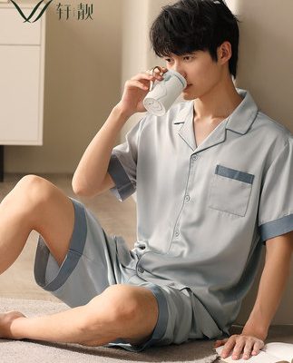 Đồ ngủ của nam giới mùa hè băng lụa quần short ngắn tay mô phỏng lụa mùa hè mát mẻ quần áo ở nhà thanh niên bộ đồ mỏng