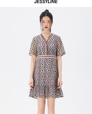 Jessyline Jessyline cổ chữ v in eo váy ngắn tay mùa hè và mùa thu mới váy a-line quý cô