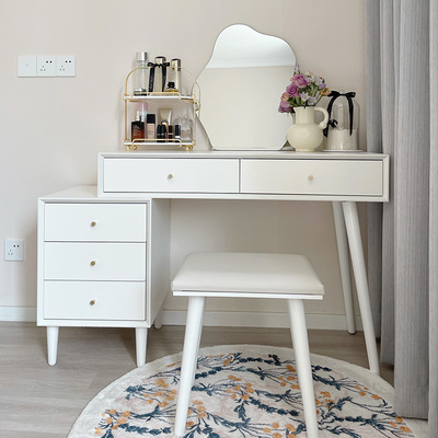 Bàn trang điểm bằng gỗ nguyên khối đơn giản bàn trang điểm hiện đại phòng ngủ tủ đựng đồ đa chức năng tủ đựng đồ căn hộ nhỏ bàn trang điểm màu đỏ thuần