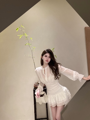 Váy voan M900 trắng 2022 mới mùa hè váy cánh tiên eo thiết kế mỏng, nhỏ và dài tay