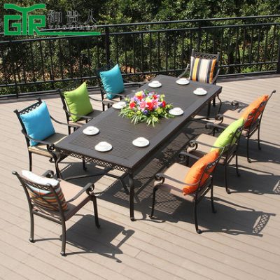Yuguiren ngoài trời nhôm đúc bàn ghế dài sân vườn thư giãn bàn ăn lớn Bàn ghế sắt mỹ bộ 5 món