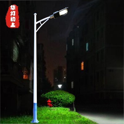 Tự uốn cánh tay 8 mét led đường cột đèn đường 6 mét trụ đèn ngoài trời 3 mét 10 nông thôn mới siêu sáng 220v cộng đồng