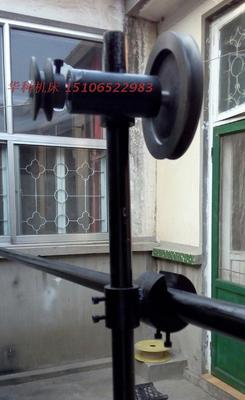 Giá cho ăn bộ nạp liệu tự động đế bằng gang đúc phía sau cho ăn búa nặng Máy cấp liệu máy công cụ CNC