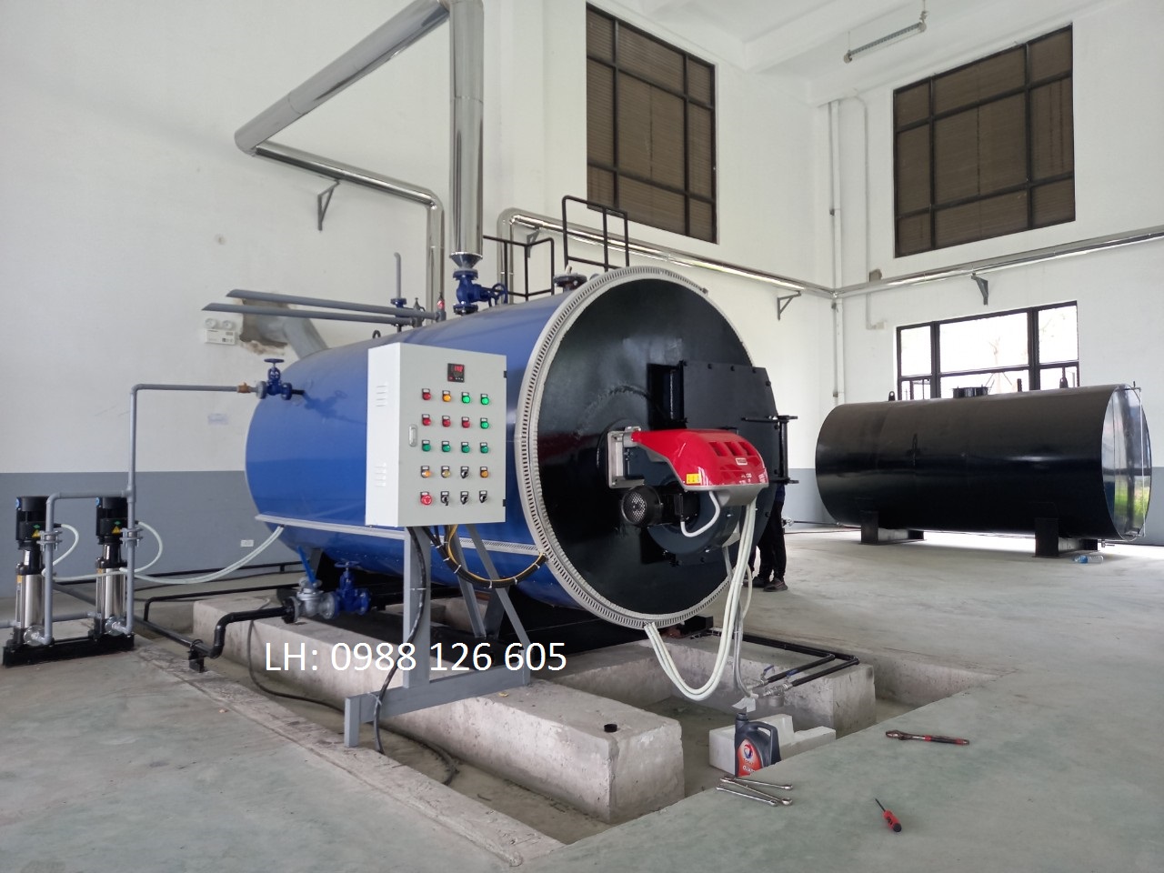 lò hơi đốt dầu 2 tấn