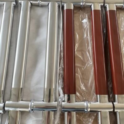 Tay nắm cửa Inox Mờ Dịch Tâm. Tay nắm cửa Windragon