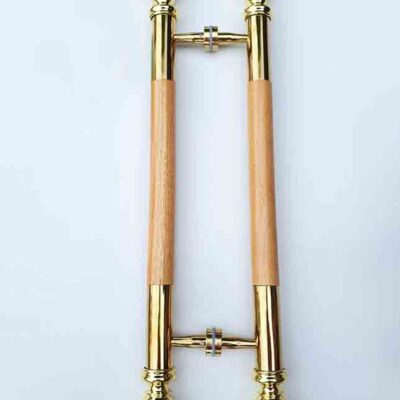 Tay nắm cửa Vàng Đầu Đèn Thân Gỗ. Tay nắm cửa Windragon
