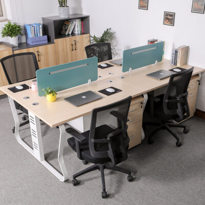 Bàn nhân viên nhân viên 4 người đơn giản bàn ghế kết hợp máy tính bàn làm việc màn hình Phòng làm việc nội thất văn phòng