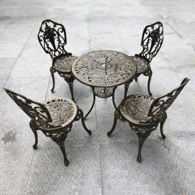 Ngoại thương xuất khẩu Bàn ghế sắt rèn ngoài trời phong cách châu Âu sân vườn bàn ghế gang bàn ghế hợp kim nhôm đúc phong cách cổ điển