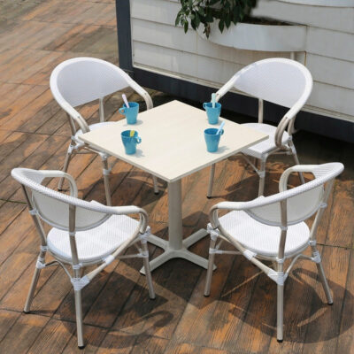 Bàn tròn nhỏ hiện đại và sang trọng để đàm phán và gặp gỡ khách bar cà phê Bàn ăn tròn vuông ngoài trời đơn giản giản dị có thể được thực hiện