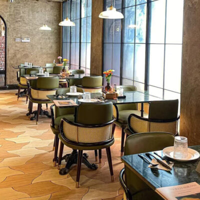 Retro rắn gỗ mây ăn bàn ghế kết hợp nhà hàng phương tây thịt nướng cửa hàng thẻ ghế sofa gỗ rắn phục vụ thương mại bàn ghế phân